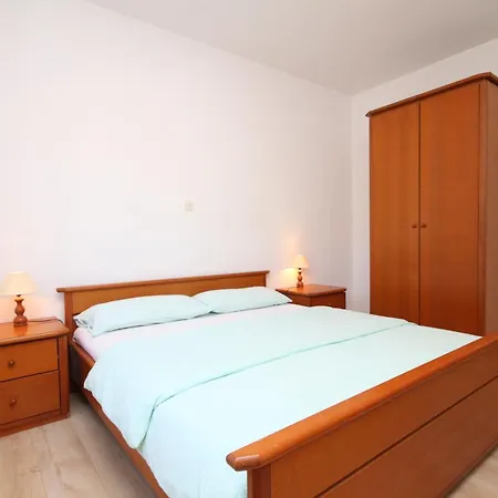 With Parking Space - 7042 Appartement *