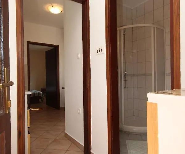 With Parking Space - 7042 アパート *