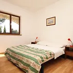 With Parking Space - 7042 Apartman Poreč